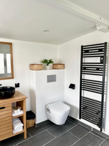 Bathroom, Magnifique Studio Independant Sur Mougins in Mougins Bathroom, Magnifique Studio Independant Sur Mougins in Mougins