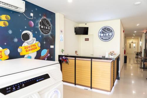 Miko Rooms and Capsules Hotel in Waru Miko Rooms and Capsules Hotel in Waru