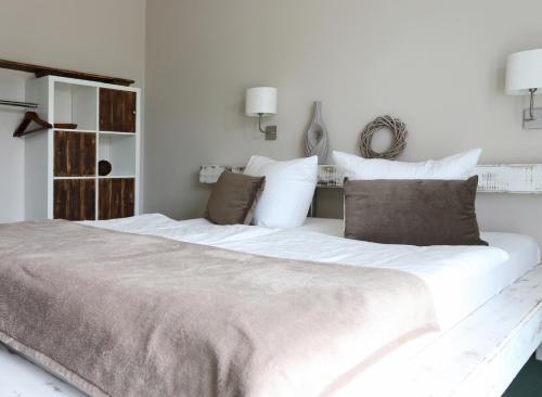 This photo about Hotel & Restaurant Utkiek shared on HyHotel.com