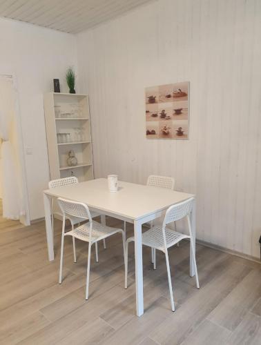 Ferienwohnung in Gersheim / bis 4 Personen in Gersheim Ferienwohnung in Gersheim / bis 4 Personen in Gersheim