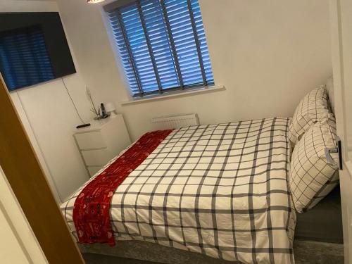 Loving Home to Stay with Rear Garden and Patio in Rochdale Loving Home to Stay with Rear Garden and Patio in Rochdale