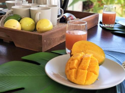 Food and beverages, Villa Oneway, piscine privee, classee 3 etoiles in Sainte Rose Food and beverages, Villa Oneway, piscine privee, classee 3 etoiles in Sainte Rose