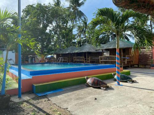 Swimming pool, Scott's Seaview Resort in Danao City Swimming pool, Scott's Seaview Resort in Danao City