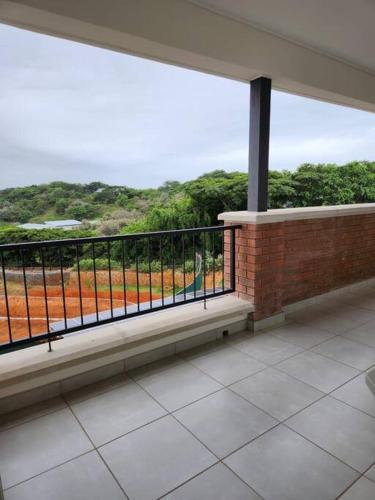 Ballito Hills Lifestyle Estate Unit 423 in Симбити еко естейт Ballito Hills Lifestyle Estate Unit 423 in Симбити еко естейт