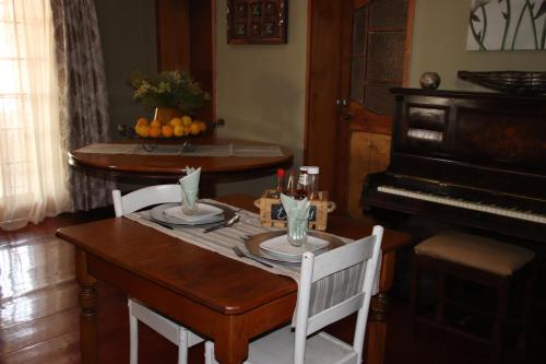 Top House Bed and Breakfast in Ladybrand Top House Bed and Breakfast in Ladybrand