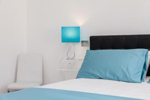 This photo about AparTop shared on HyHotel.com