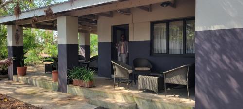 Eingang, Livivane Guest House in Mpolonjeni Eingang, Livivane Guest House in Mpolonjeni