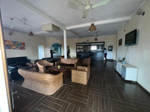 Κοινόχρηστο σαλόνι/χώρος τηλεόρασης, THE LK HOTEL LIMBE in Λίμπε Κοινόχρηστο σαλόνι/χώρος τηλεόρασης, THE LK HOTEL LIMBE in Λίμπε