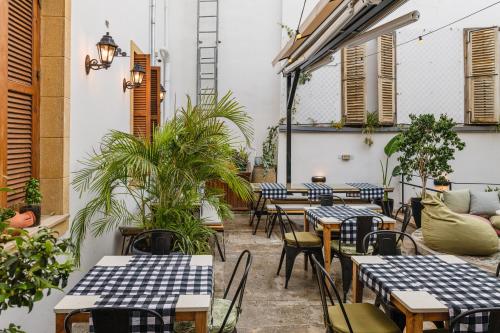 Сад, Djumba Hotel & Cafe in Нікосія Сад, Djumba Hotel & Cafe in Нікосія