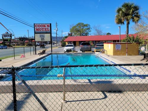 Cook's Motel- Panama City Beach in بنما سيتى Cook's Motel- Panama City Beach in بنما سيتى
