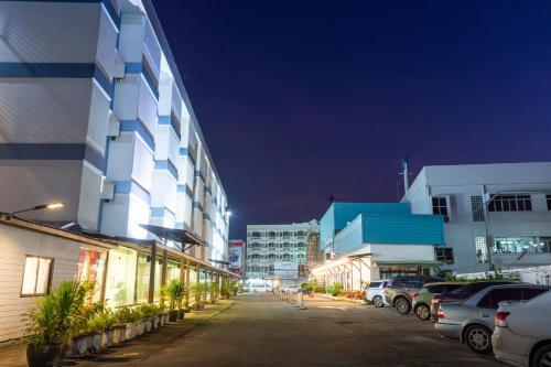 Mayflower Grand Hotel Korat20