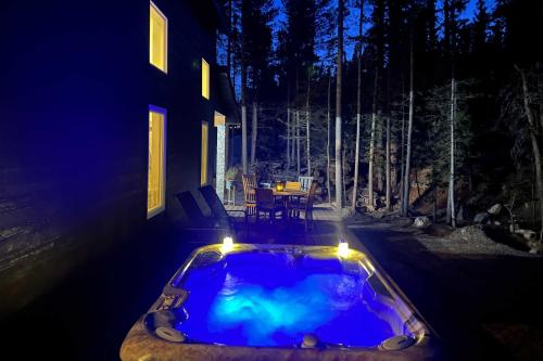 Modern Mtn Cabin Less Than 2 Mi to St Marys Glacier in St Mary's (CO) Modern Mtn Cabin Less Than 2 Mi to St Marys Glacier in St Mary's (CO)