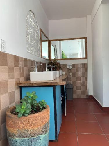 Dutxa, SECRET GARDEN Hostel - WANDERNEST Cat Ba in Illa de Cat Ba Dutxa, SECRET GARDEN Hostel - WANDERNEST Cat Ba in Illa de Cat Ba