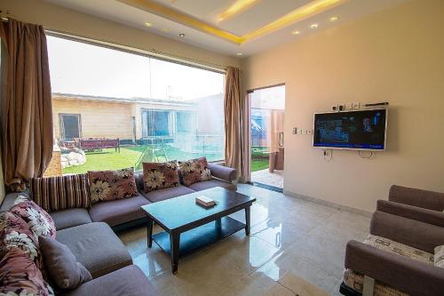 Alremal Resort منتجع شاليهات انوار in Riade Alremal Resort منتجع شاليهات انوار in Riade