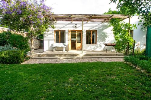 Garden Cottage in Graaff-Reinet Garden Cottage in Graaff-Reinet