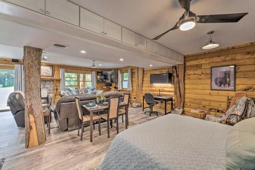 Cozy Wisconsin Studio, 11 Mi to Lake Geneva! in Richmond (IL) Cozy Wisconsin Studio, 11 Mi to Lake Geneva! in Richmond (IL)