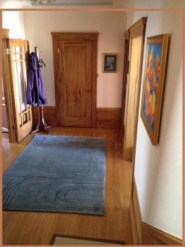 Beautiful Edwardian Victorian Homestay B&B near 16 Avenue Tiled Steps Beautiful Edwardian Victorian Homestay B&B near 16 Avenue Tiled Steps