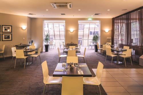 Ruoka ja Juomat, Travelodge Hotel Wellington in Wellington Ruoka ja Juomat, Travelodge Hotel Wellington in Wellington