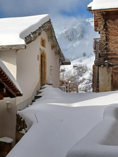 A szálláshely kívülről, Ferienhaus Turilji in Albinen A szálláshely kívülről, Ferienhaus Turilji in Albinen