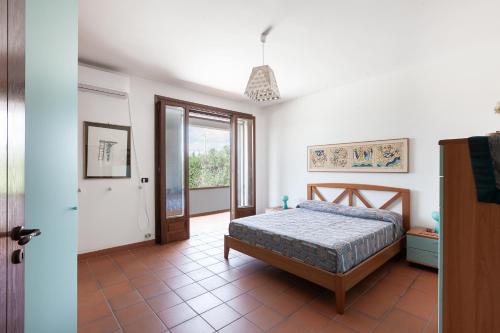 Villa piscina tennis 5 camere clima WiFi m141 in Parabita Villa piscina tennis 5 camere clima WiFi m141 in Parabita