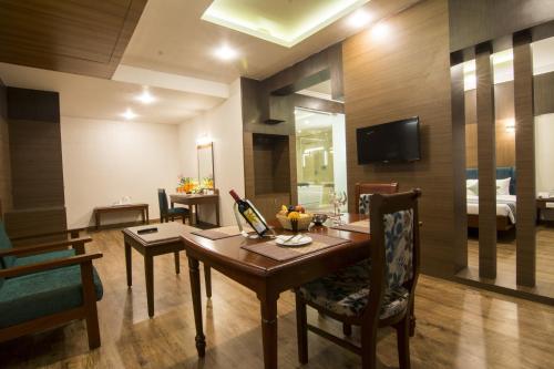 المرافق, فندق ومركز مؤتمرات شينباجا (Shenbaga Hotel & Convention Centre) in بونديتْشيري المرافق, فندق ومركز مؤتمرات شينباجا (Shenbaga Hotel & Convention Centre) in بونديتْشيري