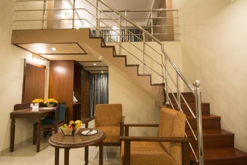Facilities, Shenbaga Hotel & Convention Centre in Pondicherry Facilities, Shenbaga Hotel & Convention Centre in Pondicherry
