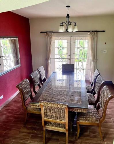 Tiện nghi, Ferron House in Saint James Tiện nghi, Ferron House in Saint James