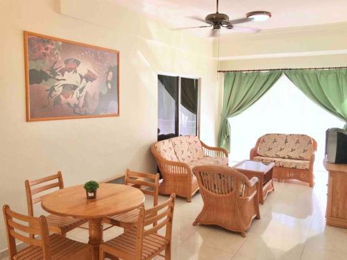 Natural Paradise 3Mins to Beach at Teluk Batik Lumut in Teluk Batik Natural Paradise 3Mins to Beach at Teluk Batik Lumut in Teluk Batik