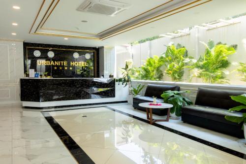 Lobby, Urbanite Hotel in Patuxay / Victory Gate Lobby, Urbanite Hotel in Patuxay / Victory Gate