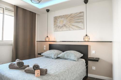 Appart standing 2 chambres avec balcon et parking