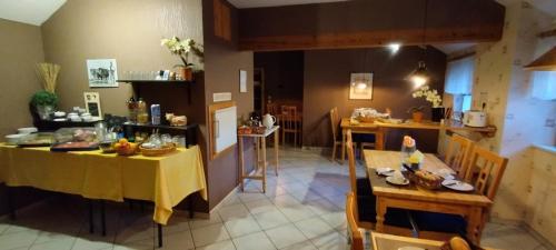 Pension Deerkemer Kuh in Dolgesheim Pension Deerkemer Kuh in Dolgesheim