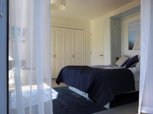 Guestroom, Blue Birds in Waiheke Island Guestroom, Blue Birds in Waiheke Island