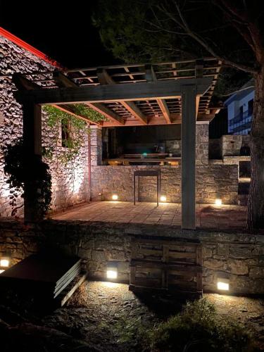 Villa Ardamis Karyes in Varvitsa Lakonias Villa Ardamis Karyes in Varvitsa Lakonias
