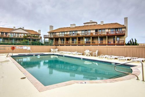 Kitty Hawk Townhome at Sea Dunes - Walk to Beach! in Kitty Hawk (Észak-Karolina) Kitty Hawk Townhome at Sea Dunes - Walk to Beach! in Kitty Hawk (Észak-Karolina)
