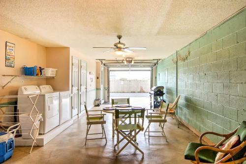 Kitty Hawk Townhome at Sea Dunes - Walk to Beach! in Kitty Hawk (Észak-Karolina) Kitty Hawk Townhome at Sea Dunes - Walk to Beach! in Kitty Hawk (Észak-Karolina)