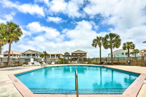 Gulf Shores Family Home with Deck, Walk to Beach! in Fort Morgan Gulf Shores Family Home with Deck, Walk to Beach! in Fort Morgan