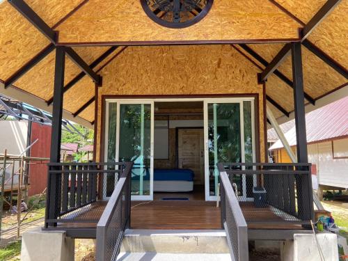 Sunrise House in Koh Yao Noi Sunrise House in Koh Yao Noi