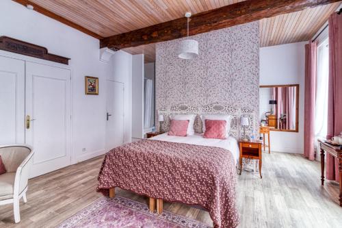 King Room room in La Boulonnaise