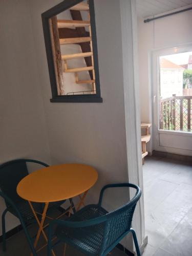 Pounette, appartement duplex, centre / thermes in Luxeuil-les-Bains Pounette, appartement duplex, centre / thermes in Luxeuil-les-Bains