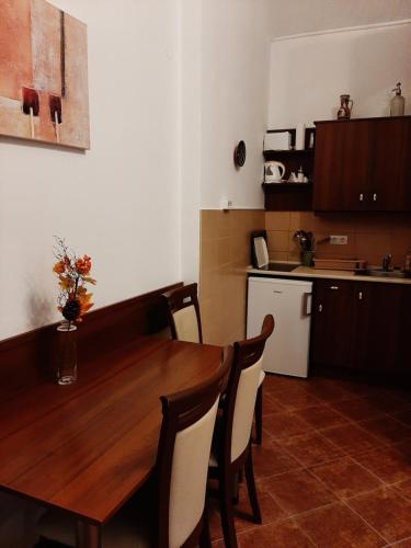 บริการและสิ่งอำนวยความสะดวก, Bodza Vendeghaz - Apartmanhaz in เดมเยน บริการและสิ่งอำนวยความสะดวก, Bodza Vendeghaz - Apartmanhaz in เดมเยน