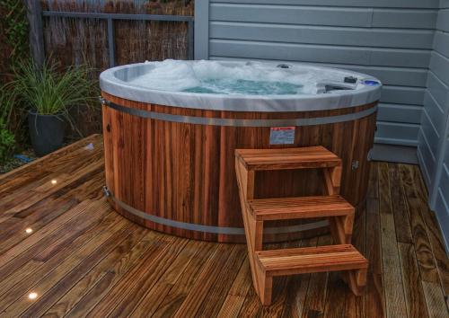 บริการและสิ่งอำนวยความสะดวก, 5-Star OLD POST OFFICE HOLIDAY HOME - 5-7-Bedroom Art Deco Elegance in โอว์ฮังโก บริการและสิ่งอำนวยความสะดวก, 5-Star OLD POST OFFICE HOLIDAY HOME - 5-7-Bedroom Art Deco Elegance in โอว์ฮังโก