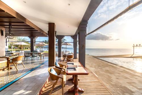 餐饮, 罗维纳海滩俱乐部和度假村 (Lovina Beach Club and Resort) in 洛维纳海滩 餐饮, 罗维纳海滩俱乐部和度假村 (Lovina Beach Club and Resort) in 洛维纳海滩