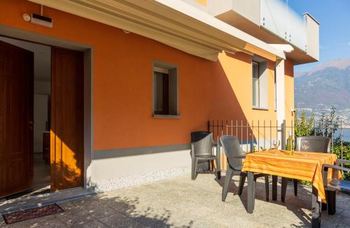 Balcony/terrace, Monolocale Sosta Sul Lago in Lezzeno Balcony/terrace, Monolocale Sosta Sul Lago in Lezzeno