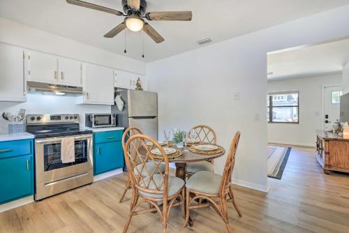 Central Gulfport Home Less Than 1 Mi to the Beach! in Gulfport (FL) Central Gulfport Home Less Than 1 Mi to the Beach! in Gulfport (FL)