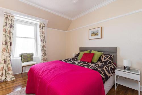 Abercorn Lodge - Detached House in Duddingston Abercorn Lodge - Detached House in Duddingston