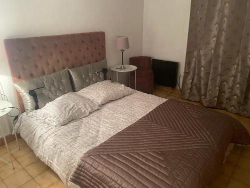 Appartement dans une maison proche de Paris et Disneyland in Villiers-sur-Marne Appartement dans une maison proche de Paris et Disneyland in Villiers-sur-Marne