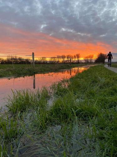 Domaine de la Dune Gite entre Terre et Mer in Saint Martin De Varreville Domaine de la Dune Gite entre Terre et Mer in Saint Martin De Varreville