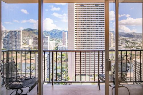 Four Paddle Condominium 2210 Thirty plus night rental