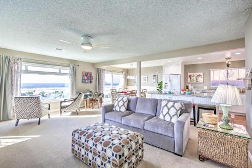 Oceanfront Escape Steps to Imperial Beach! in Imperial Beach Oceanfront Escape Steps to Imperial Beach! in Imperial Beach