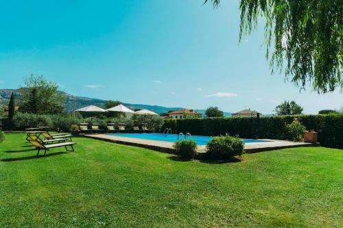 สระว่ายน้ำ, Agriturismo Il Borgo in กามูชา สระว่ายน้ำ, Agriturismo Il Borgo in กามูชา